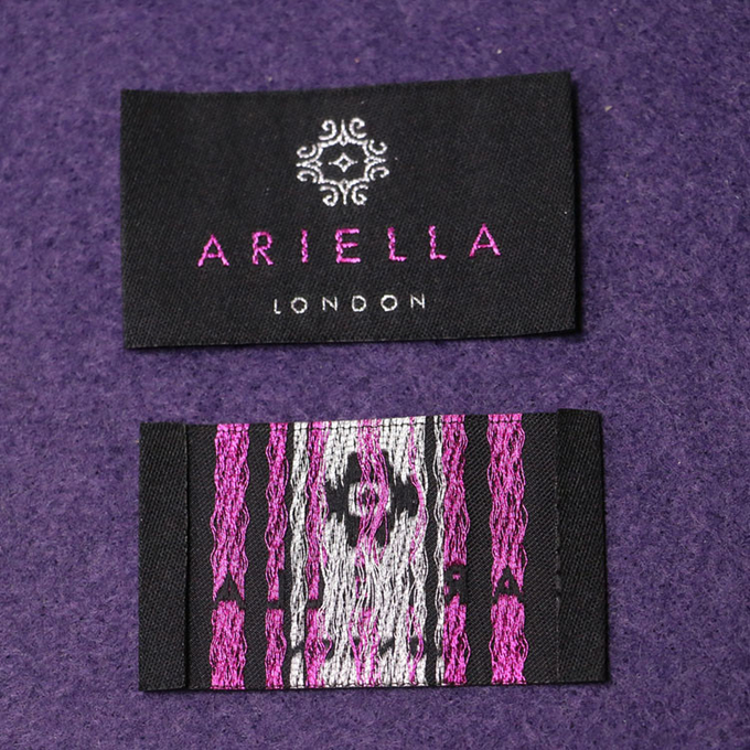 La ropa profesional tejida fábrica etiqueta etiquetas dobladas extremo hecho a mano del cuello de las etiquetas del paño