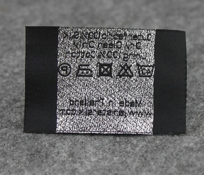 Etiquetas tejidas modificadas para requisitos particulares del cuello para las etiquetas tejidas espacio en blanco de la ropa de la ropa del bebé
