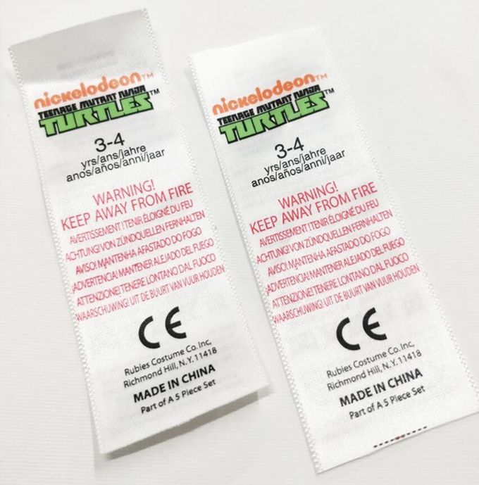 Etiquetas de impresión de encargo para la ropa, etiquetas de la transferencia de calor de Tagless del cuello de la prensa del calor