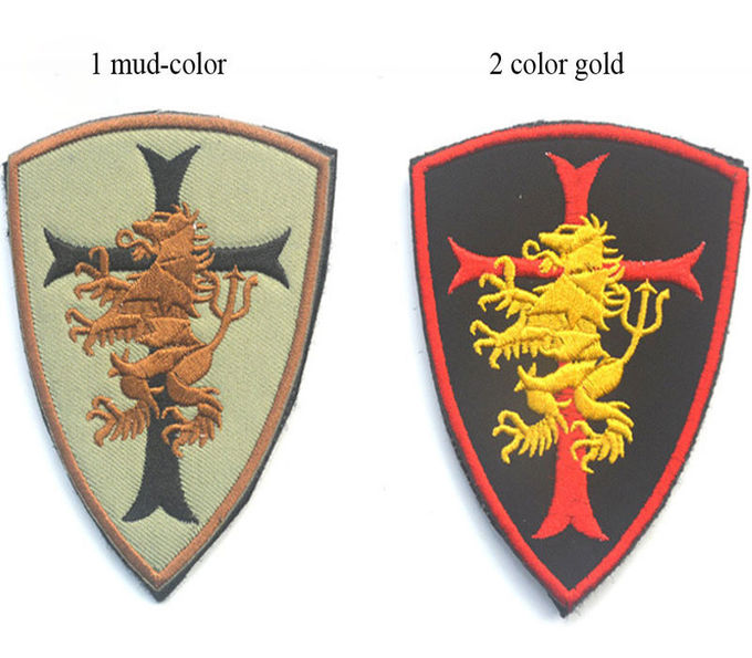Multi - el paño de encargo de los colores Badges el hierro en/técnica bordada forro adhesivo